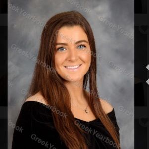 Meet your Posher, Caity